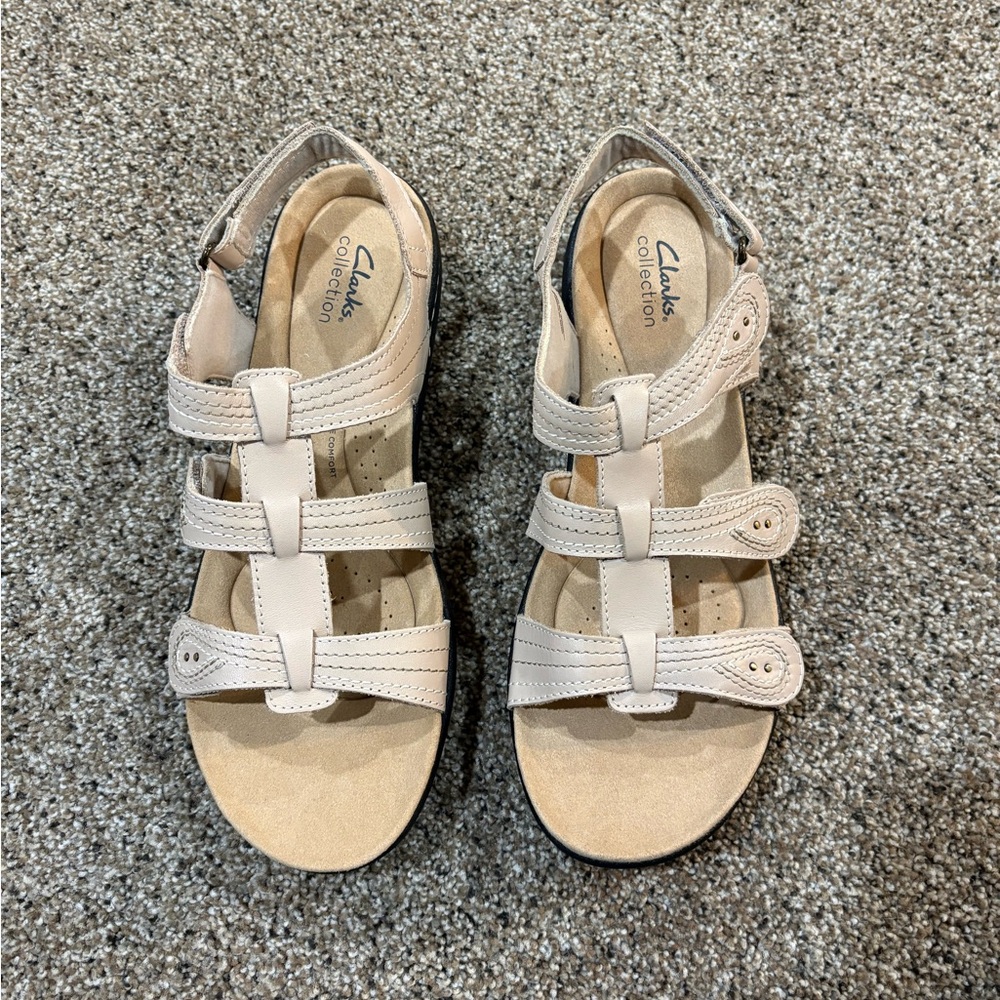 Clarks women’s Cream Strap Sandals